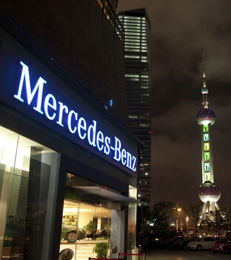 Mercedez Benz
